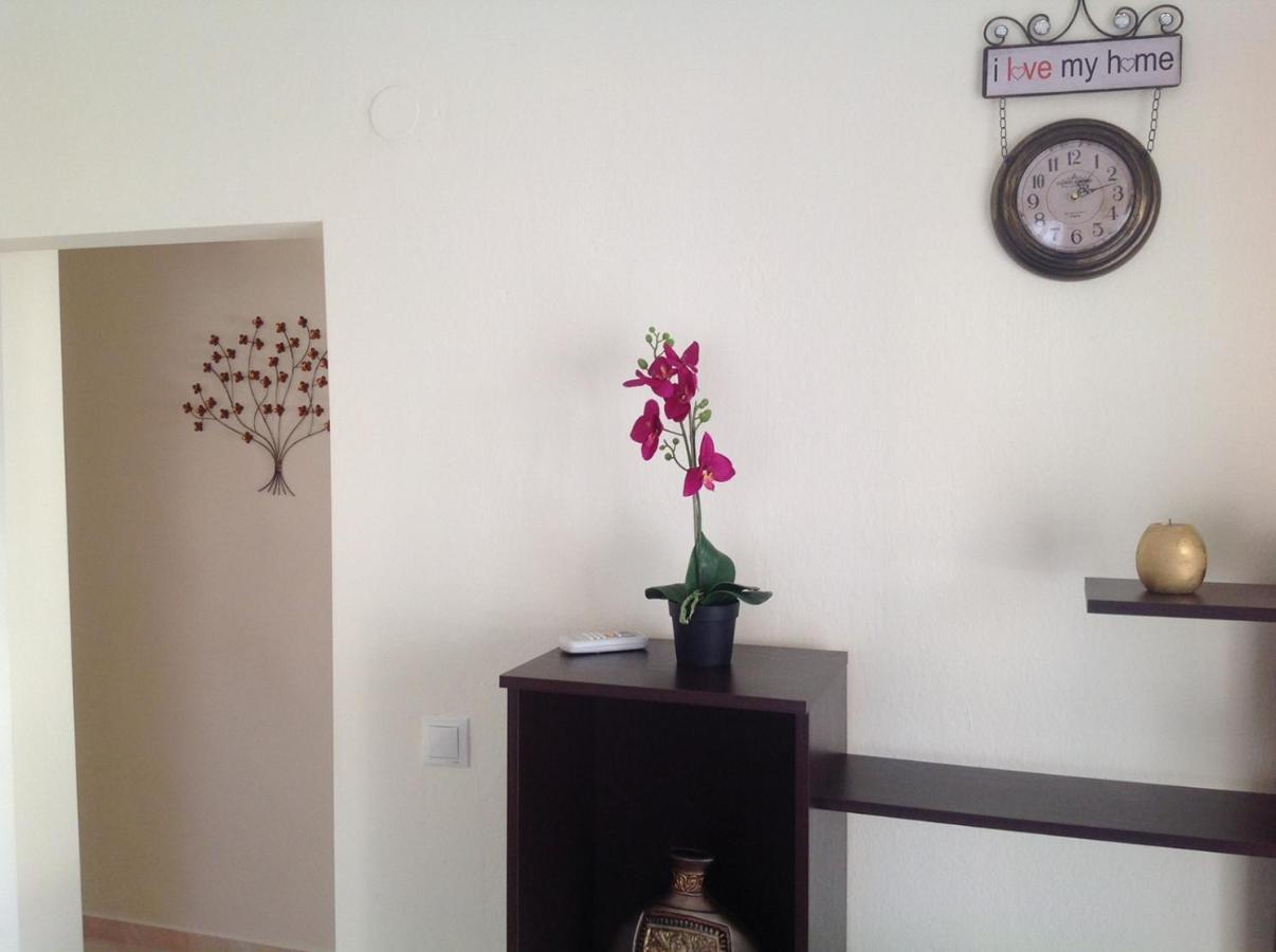 Myparalia Apartament ***** Dış mekan fotoğraf